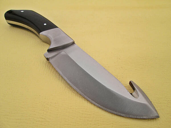 WD-9412  WHITE DEER Guthook Ranger Series J2 Steel Skinner Knife Buffalo Horn Grip - Image 3
